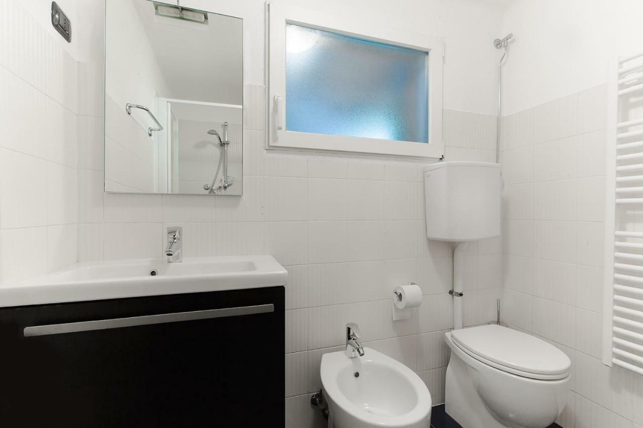 Apartments Suster Torbole Sul Garda Екстериор снимка