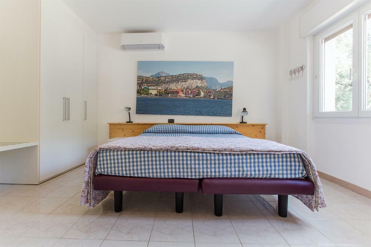 Apartments Suster Torbole Sul Garda Екстериор снимка